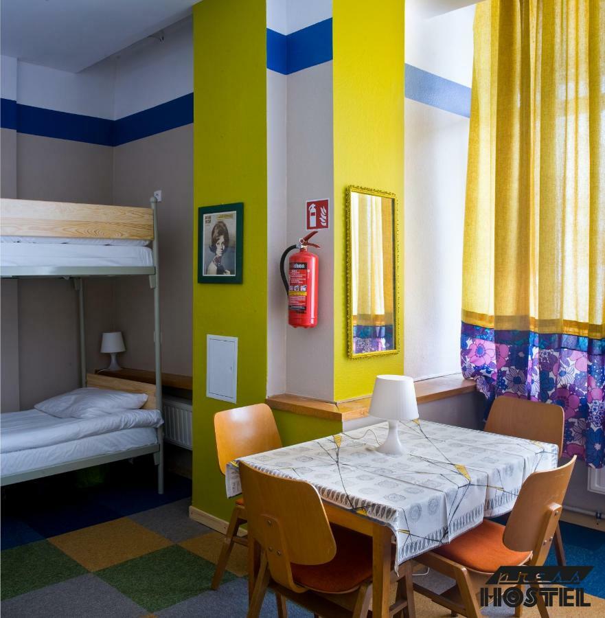 Press Hostel Варшава Екстериор снимка