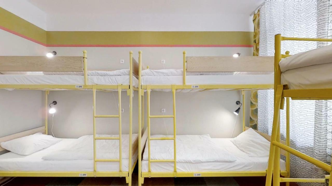 Press Hostel Варшава Екстериор снимка