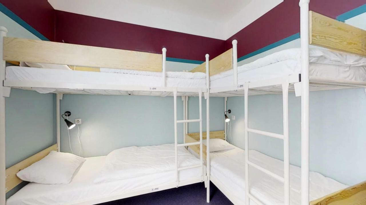Press Hostel Варшава Екстериор снимка