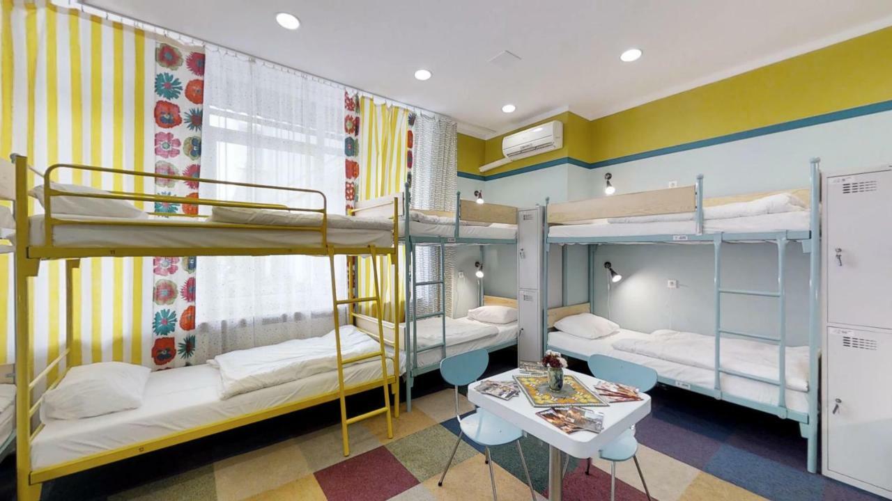 Press Hostel Варшава Екстериор снимка